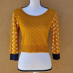 Catch my I cropped golden orange knit sweater